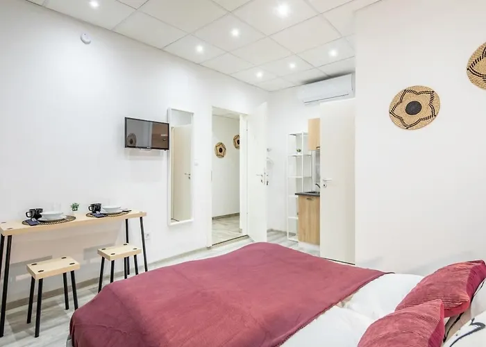 Cosy At Super Location With Ac Apartament *