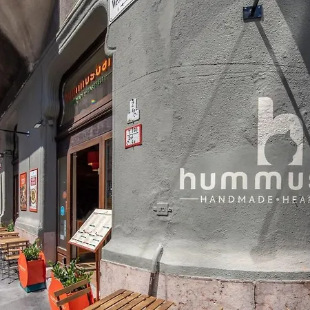 Apartment Cosy At Super Location With Ac Budapest